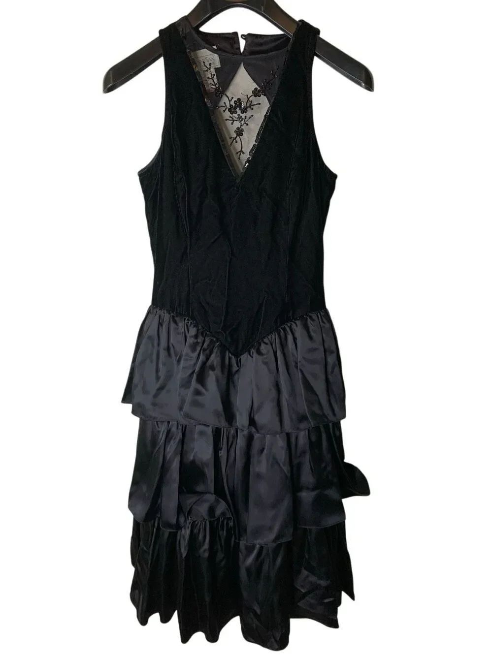 Gunne Sax vintage 1980's party dress velvet bodice tiered satin skirt size 7 USA